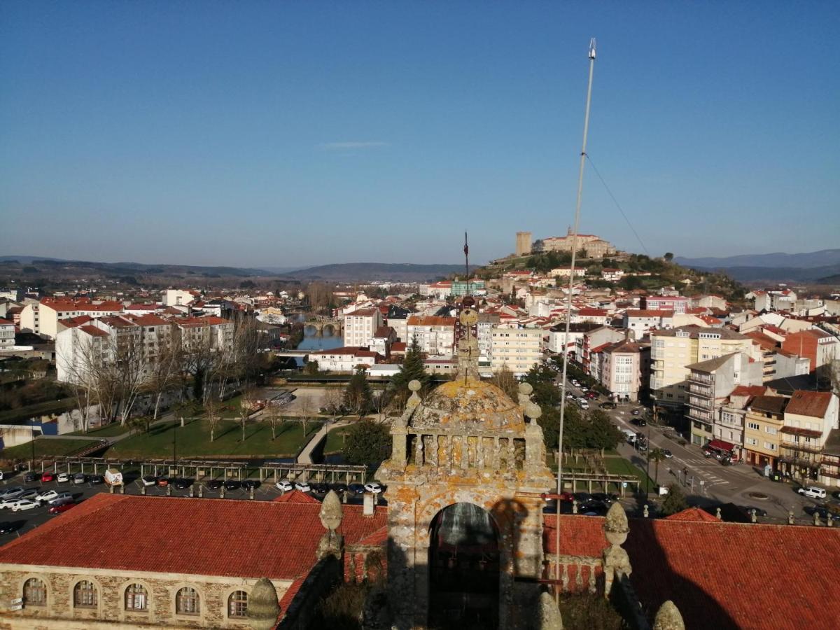 Apartamento Lemavos Monforte De Lemos Exterior foto